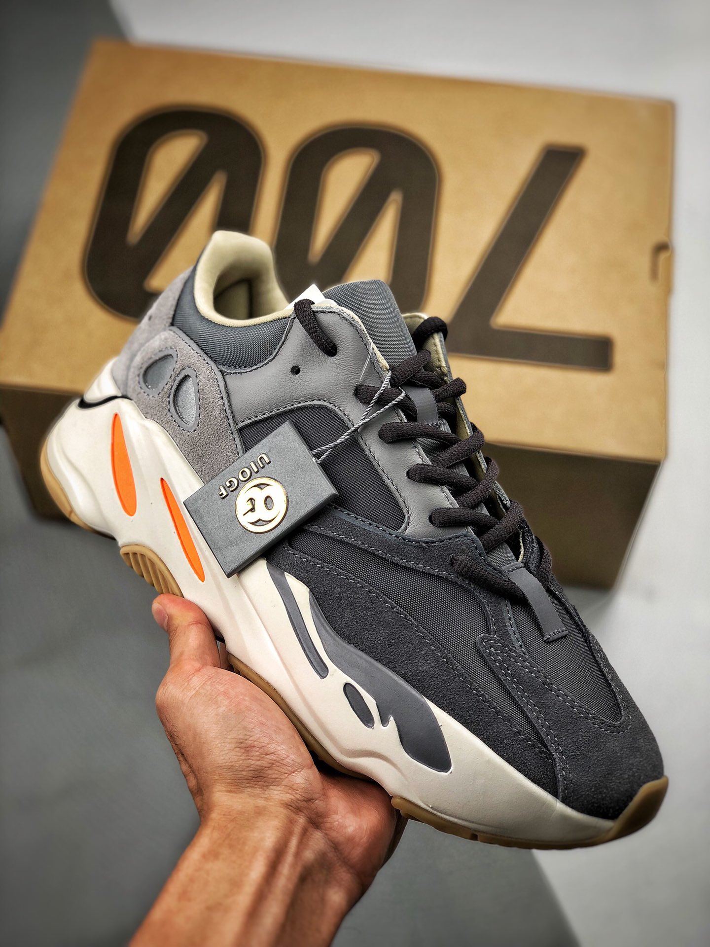Soporte contra reembolso, OG original puro, ¡aviso de ajuste de precio! Adidas Yeezy 700 Boost "MAGNET" Imán, N.º de ar…