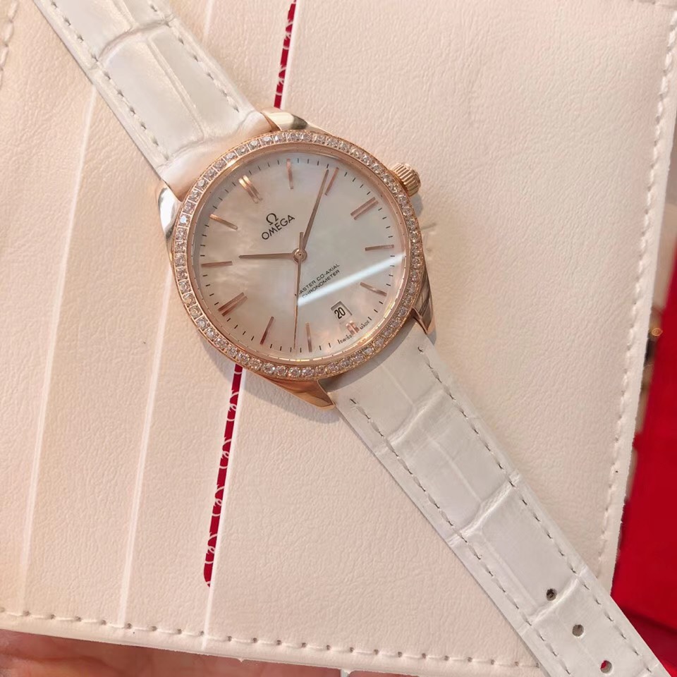Omega 欧米茄海马女款系列