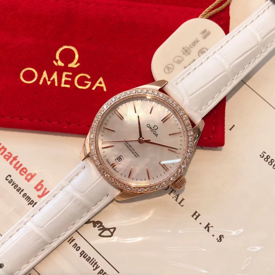 Omega 欧米茄海马女款系列
