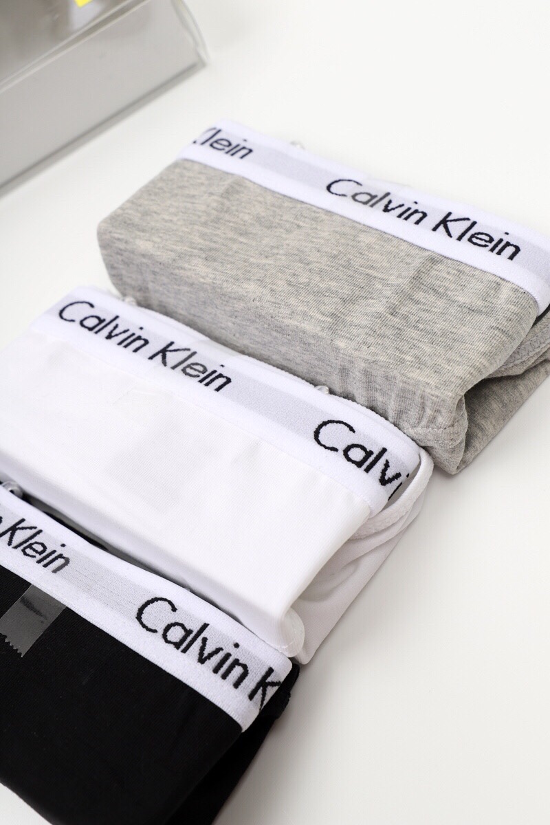 ck女款盒装内裤码数齐全随时可能断码