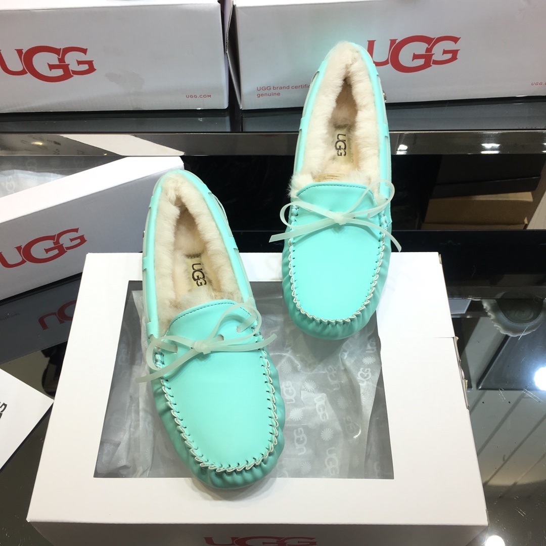 ugg夜光马卡龙豆豆鞋2019UGG