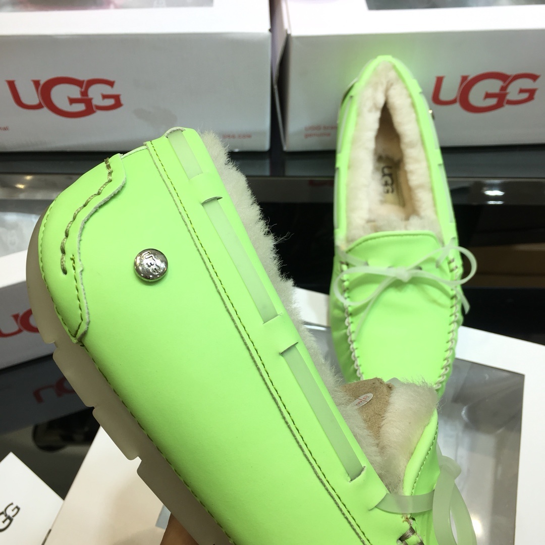 ugg夜光马卡龙豆豆鞋2019UGG