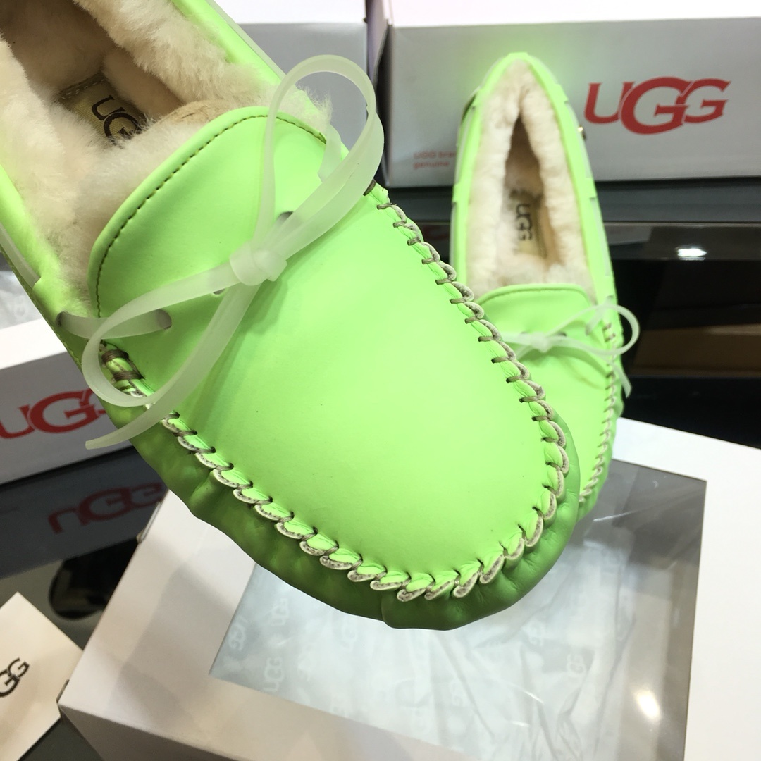 ugg夜光马卡龙豆豆鞋2019UGG