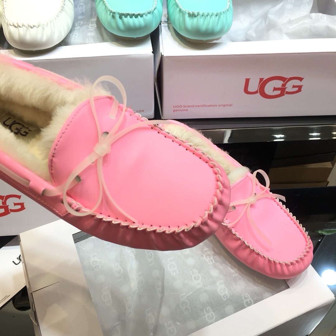 ugg夜光马卡龙豆豆鞋2019UGG