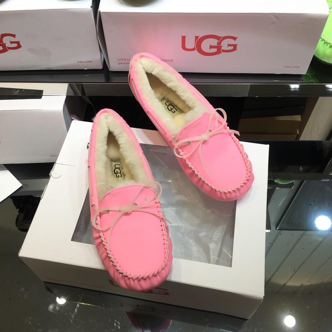 ugg夜光马卡龙豆豆鞋2019UGG
