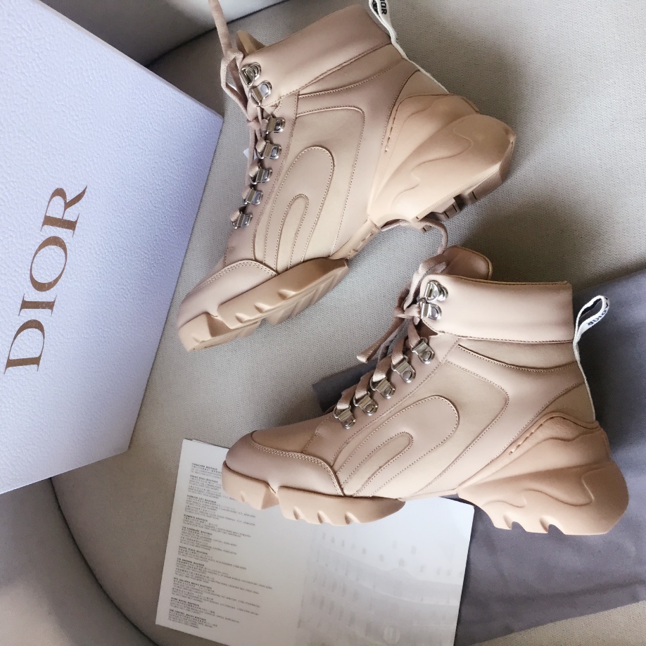 Dior迪奥2019秋冬走秀款新款系