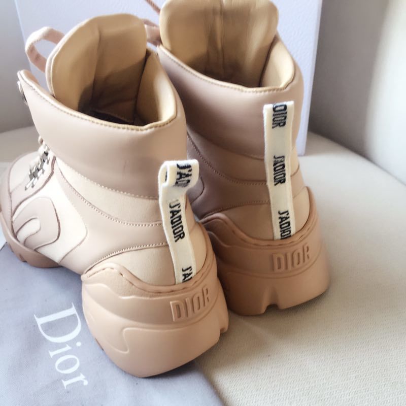 Dior迪奥2019秋冬走秀款新款系