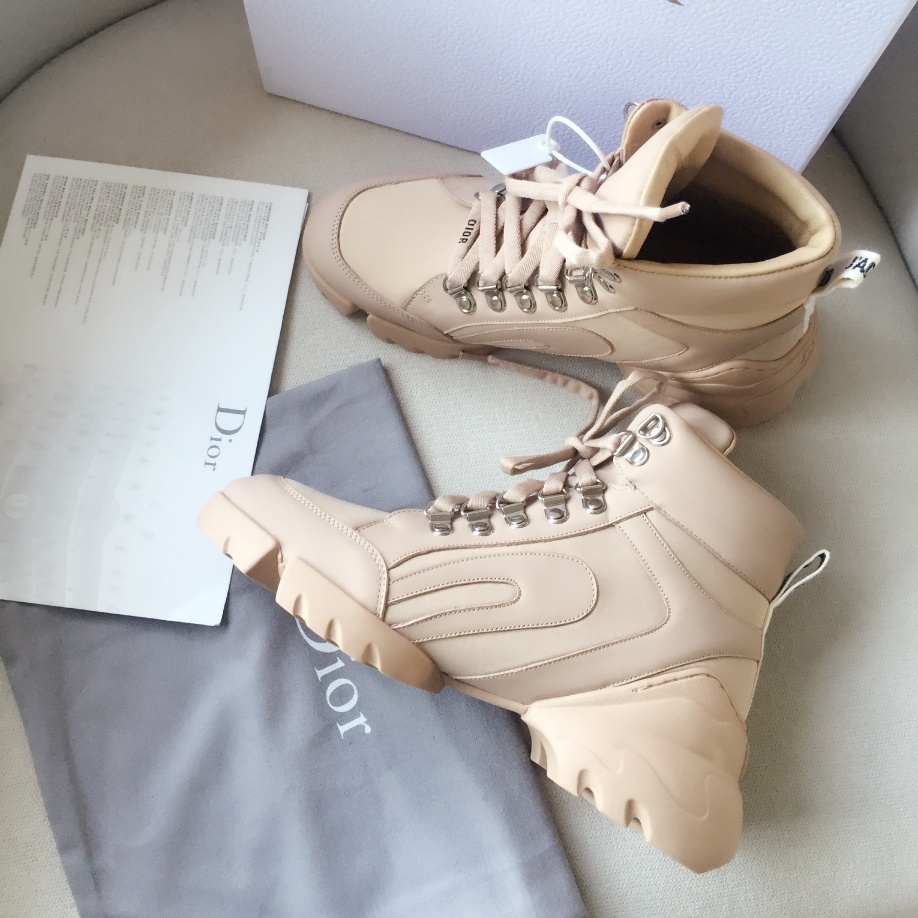 Dior迪奥2019秋冬走秀款新款系