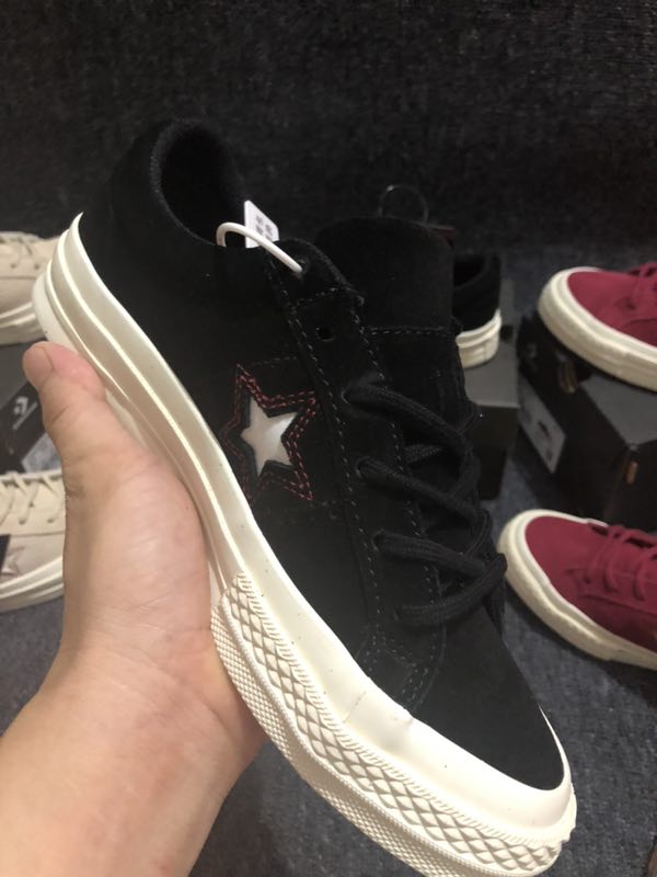 520热卖,木村情人节🔥🔥🔥CONVERSE匡威 ONE STAR麂皮黑色低帮情人节限定爱心底板鞋163193C 加蓝底 颜色:黑色情人节163193c