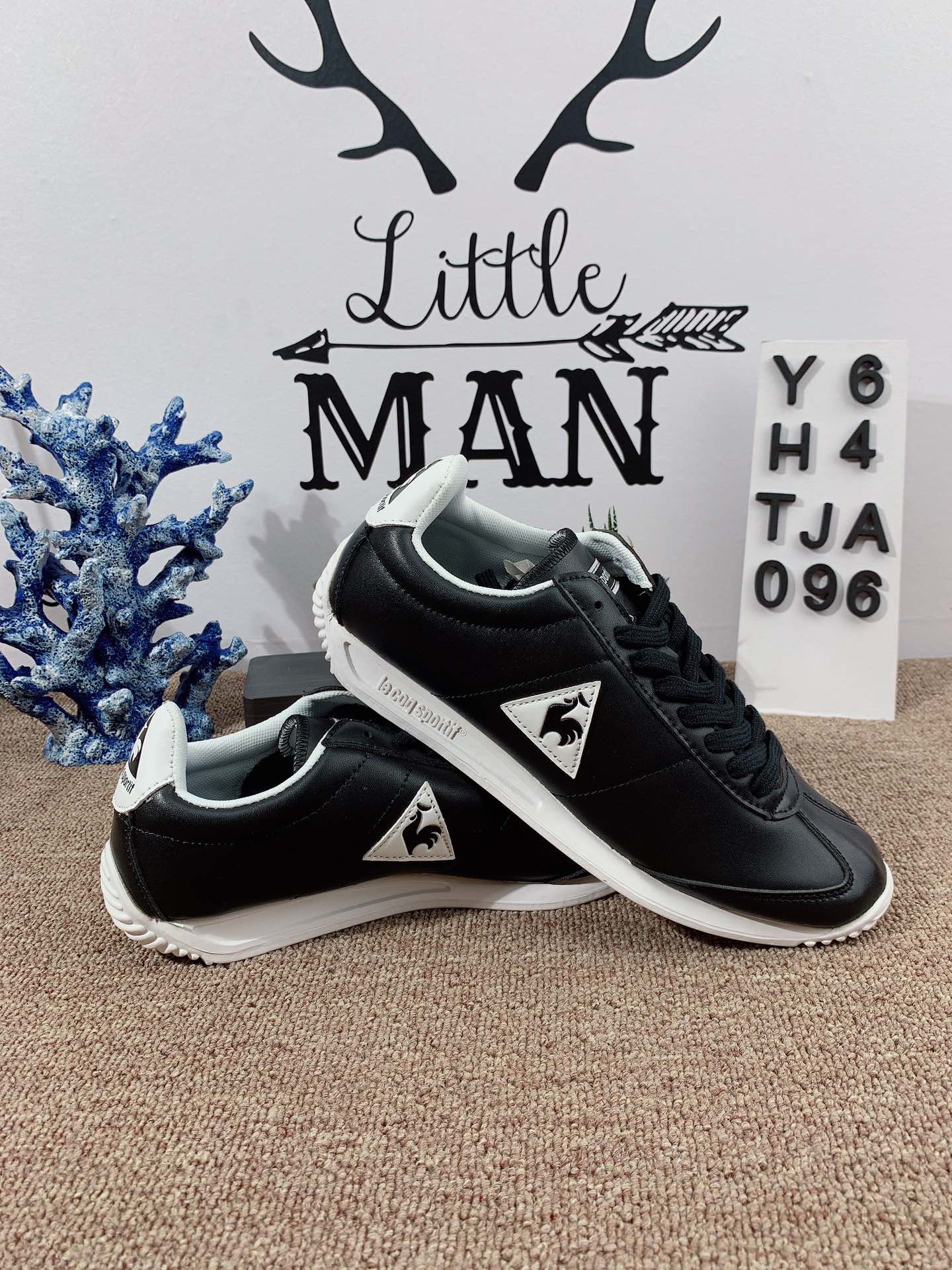 乐卡克 法国公鸡 皮面低帮文化休闲鞋