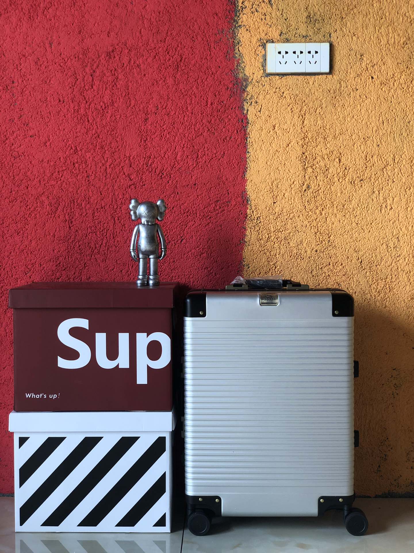 Original, calidad de boutique, maleta de cabina Gucci de 20 pulgadas de aleación de aluminio y magnesio, ¡mercancía de …