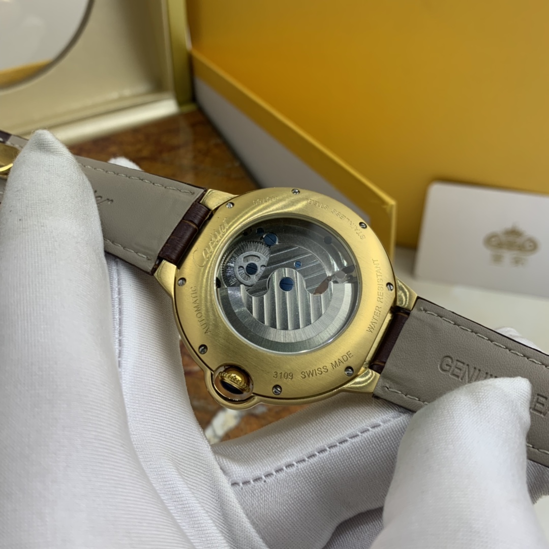 Cartier 皇家 卡地亚蓝气球男款飞轮镶钻腕表