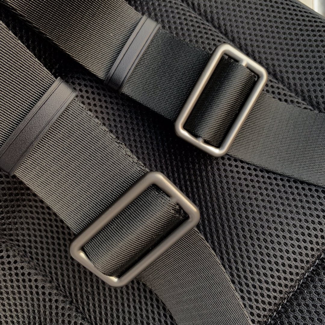 Louis Vuitton LV Michael Damier Infini Leather Backpack N41330