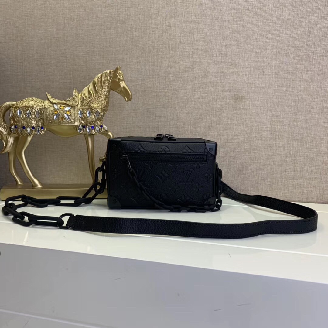 Louis Vuitton LV Soft Trunk Bags Handbags Lychee Pattern Taurillon Cowhide Fabric Chains