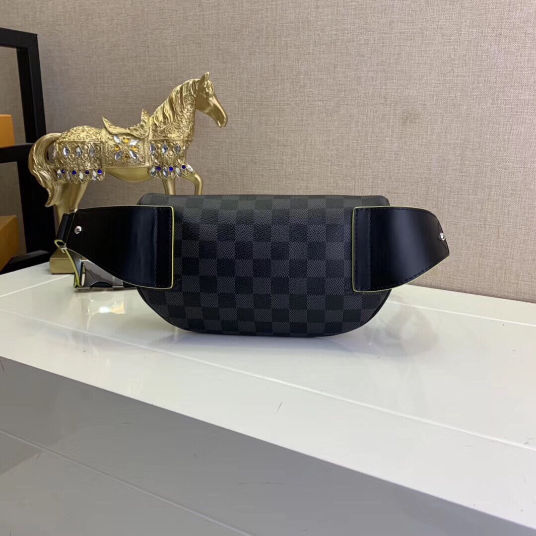 Louis Vuitton Black Damier Graphite with Multicolor print casual