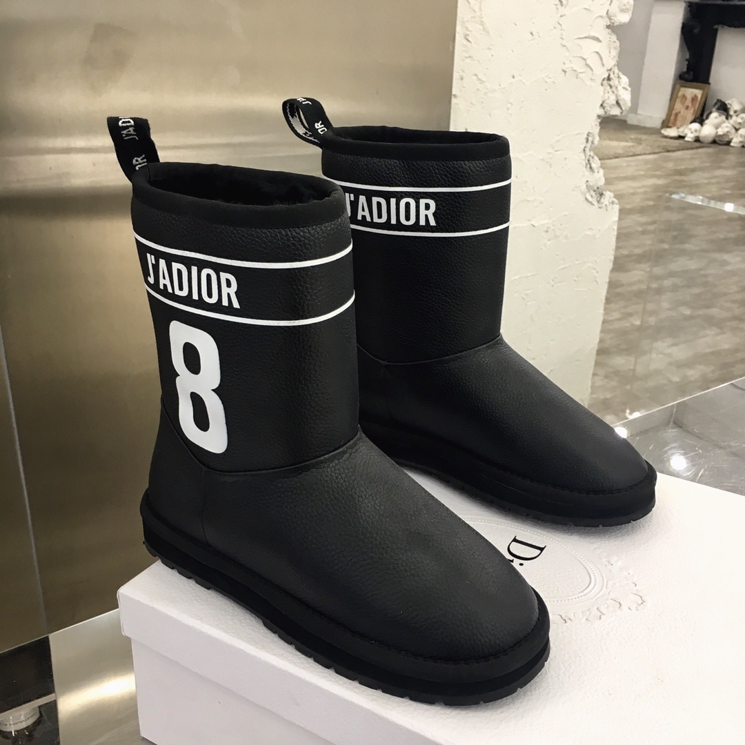 Dior经典重现雪地靴秋冬季最有高级