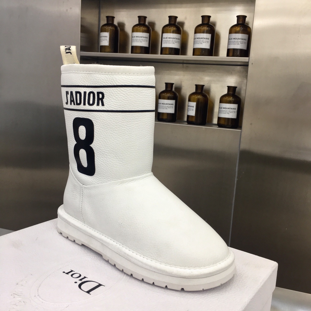 Dior经典重现雪地靴秋冬季最有高级