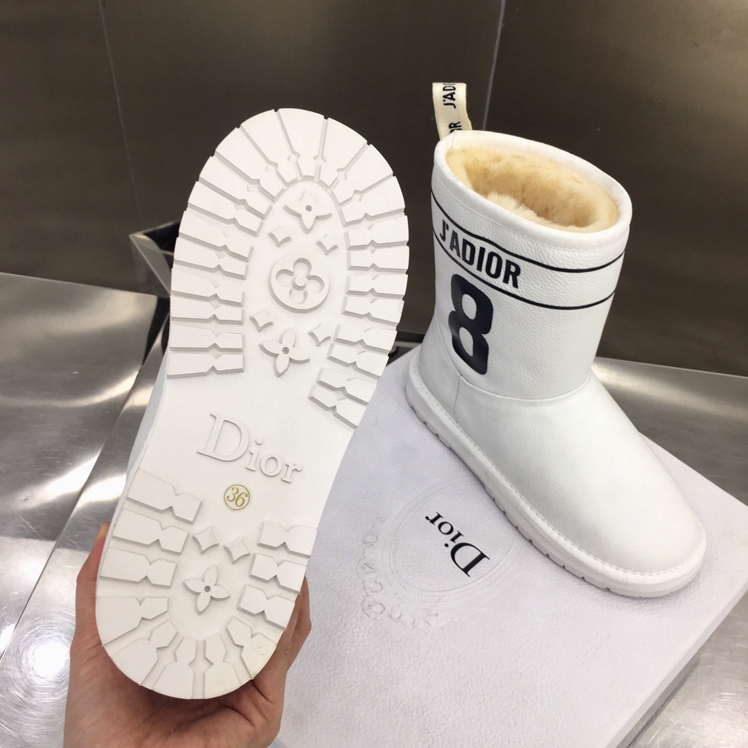 Dior经典重现雪地靴秋冬季最有高级