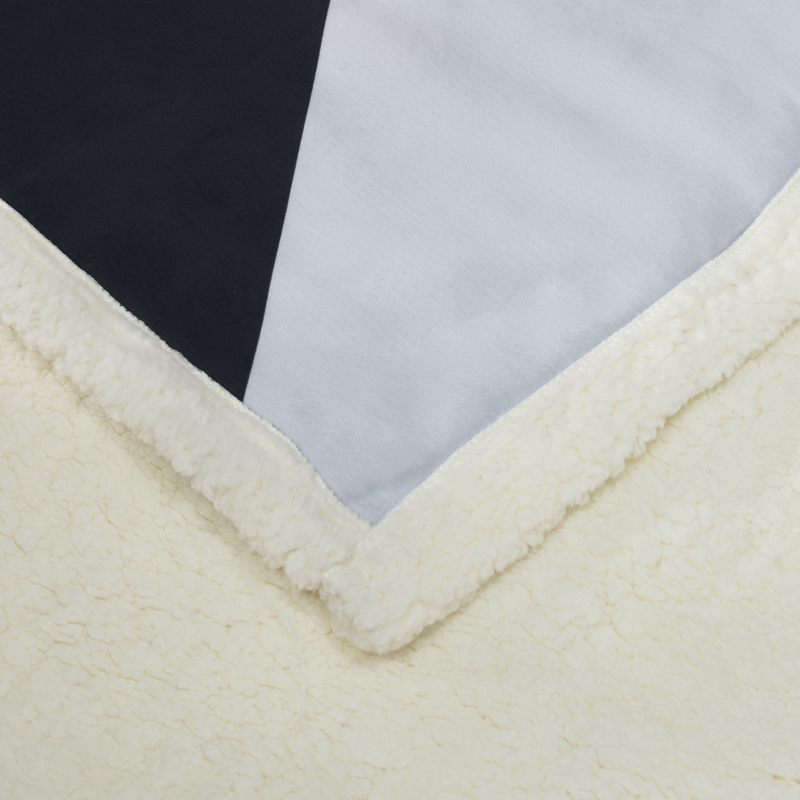 Bonded Sherpa Velvet Throw Blanket – Black & White - Comprehensive 6