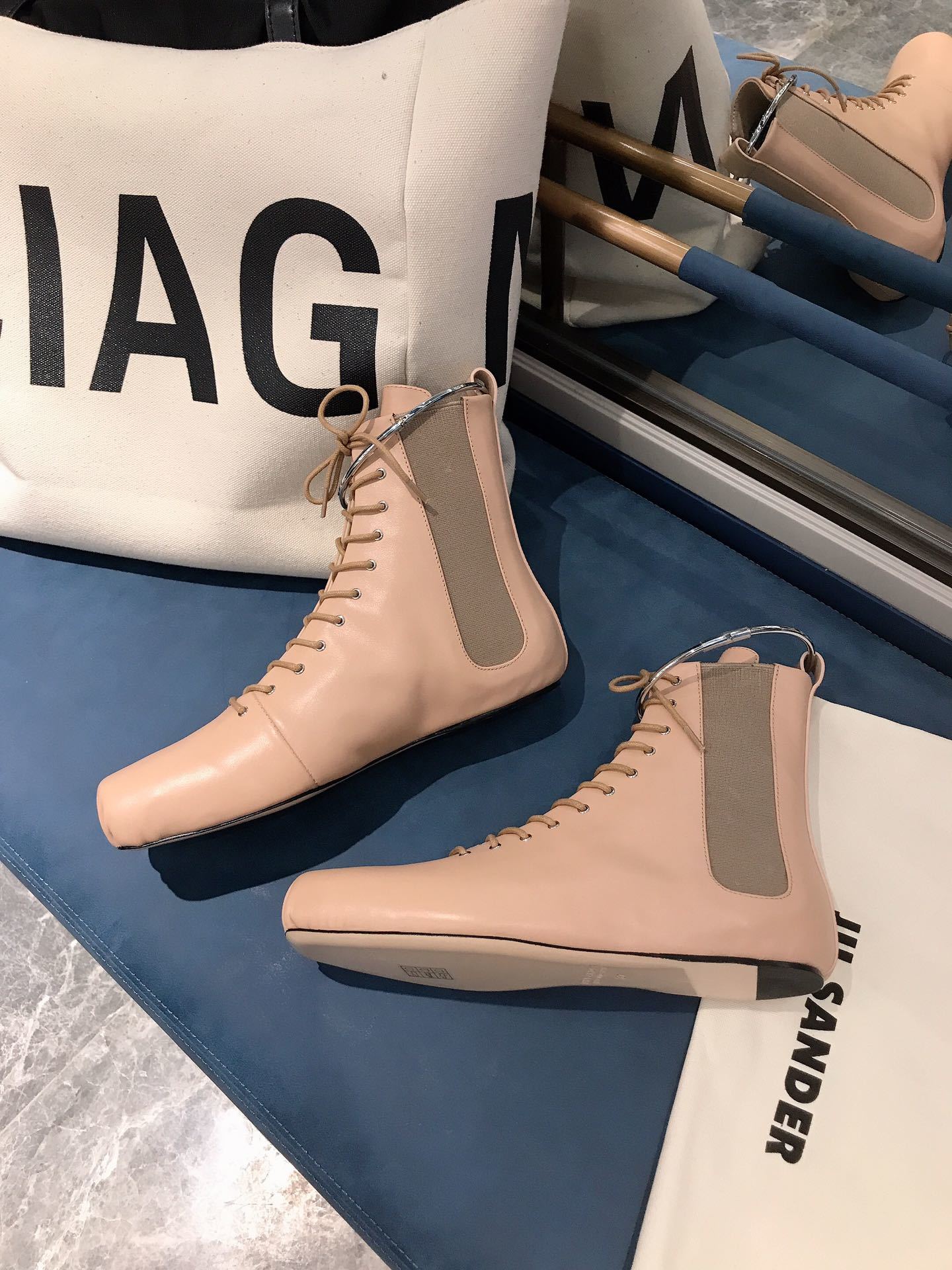 JILSANDER极简风格BALLE