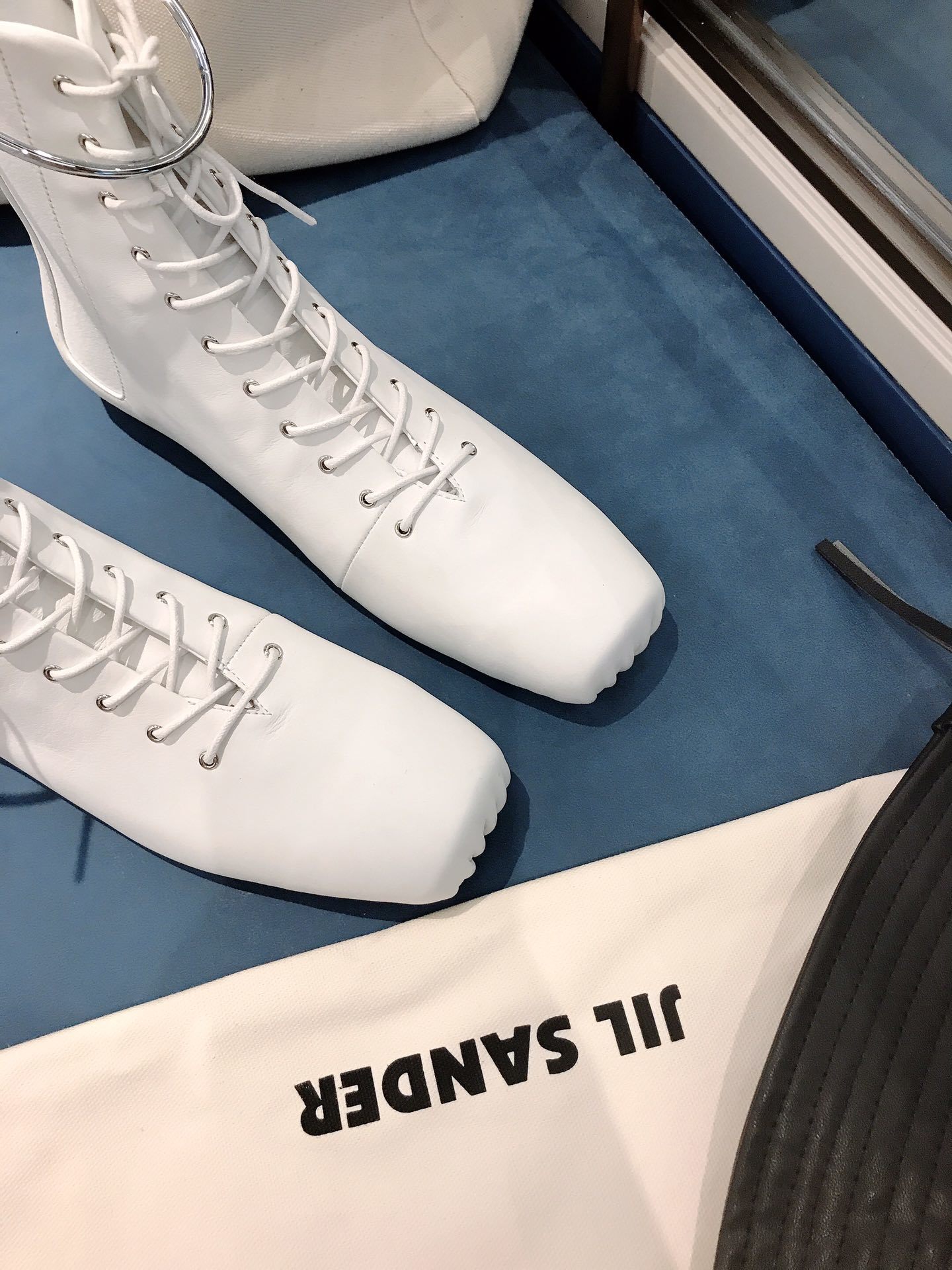 JILSANDER极简风格BALLE