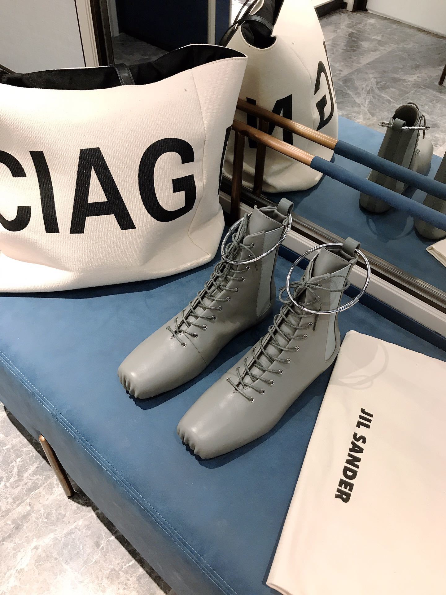 JILSANDER极简风格BALLE