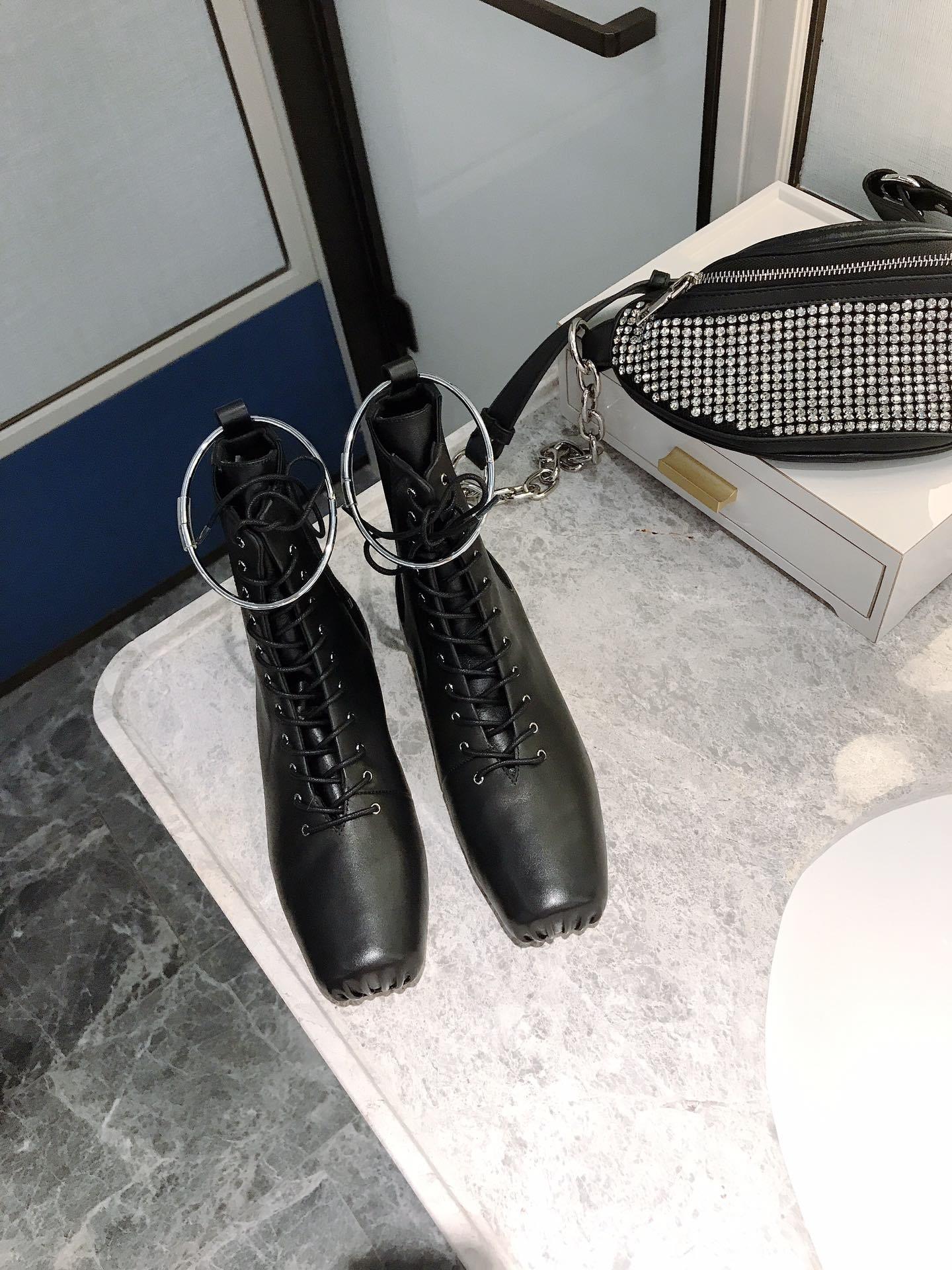 JILSANDER极简风格BALLE