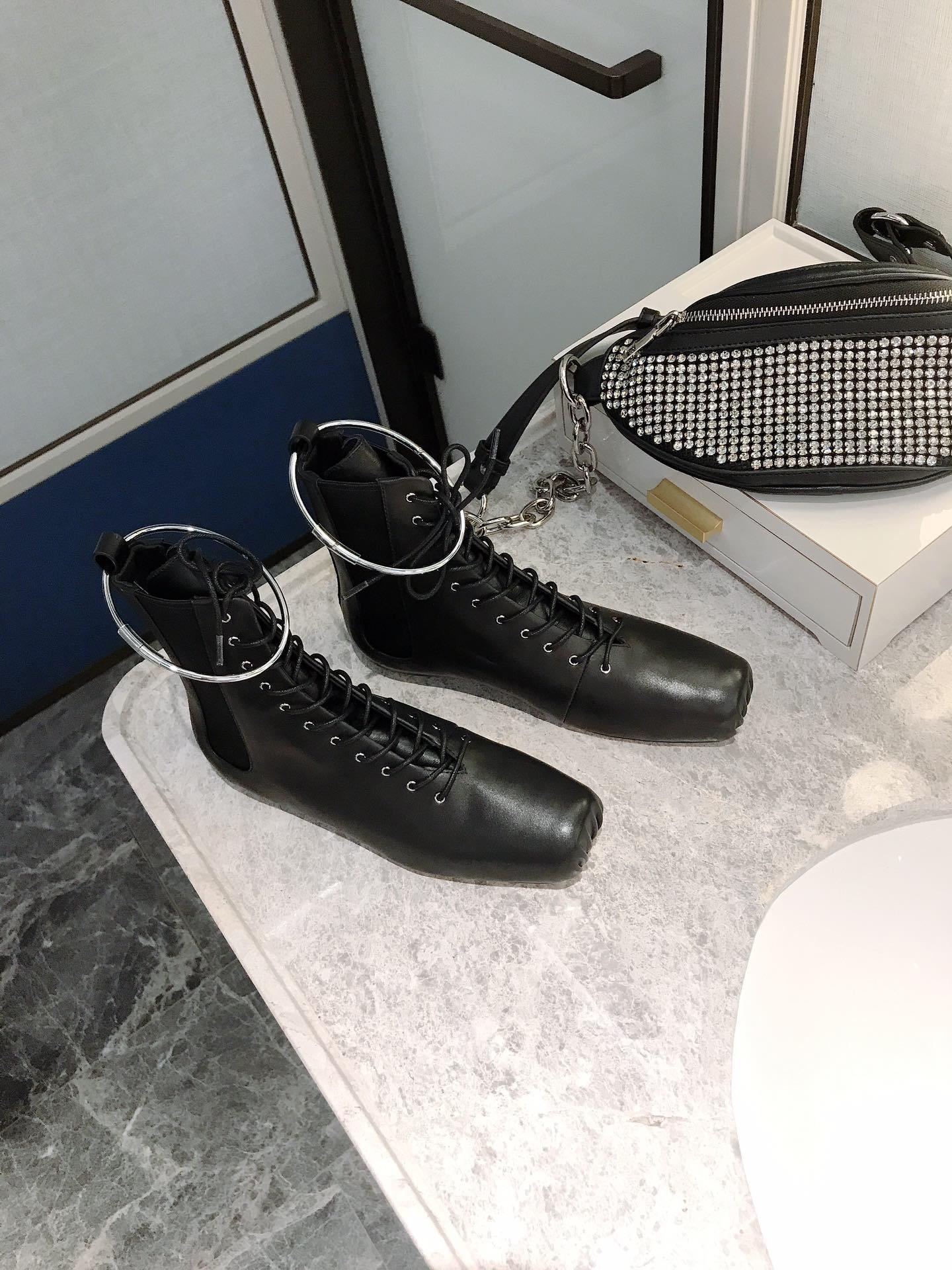JILSANDER极简风格BALLE