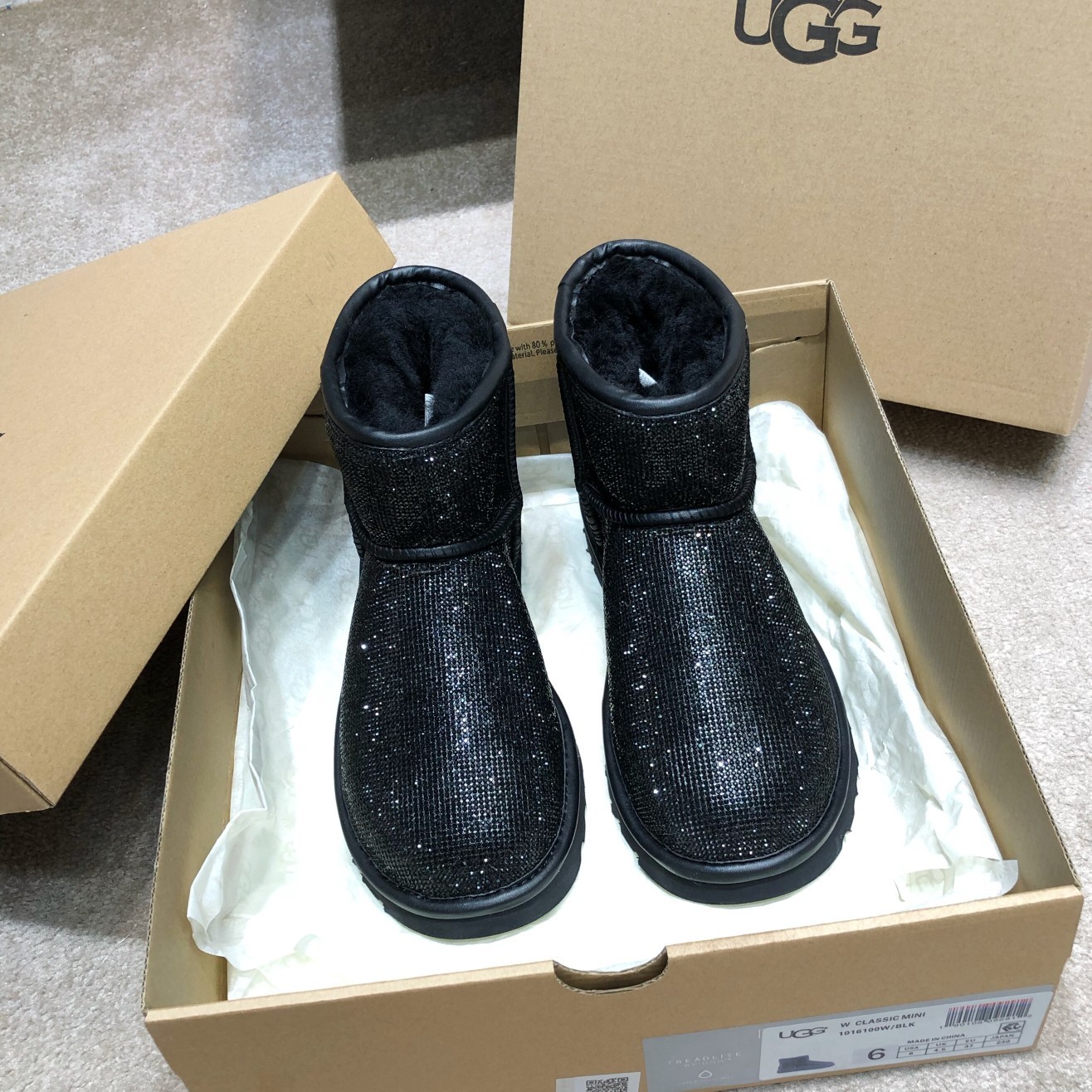 UGG满钻系列全新工艺低筒代购级施华
