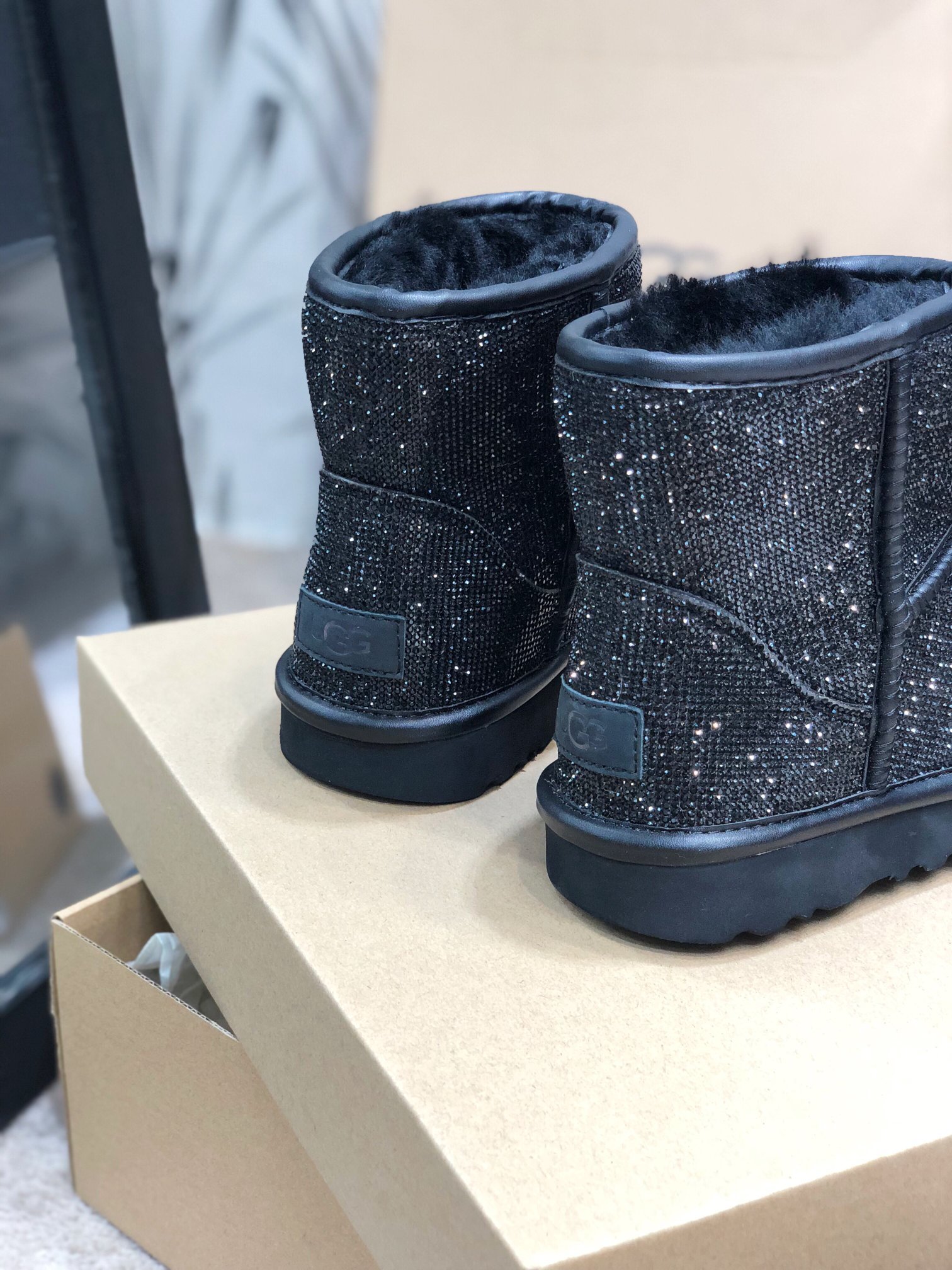 UGG满钻系列全新工艺低筒代购级施华