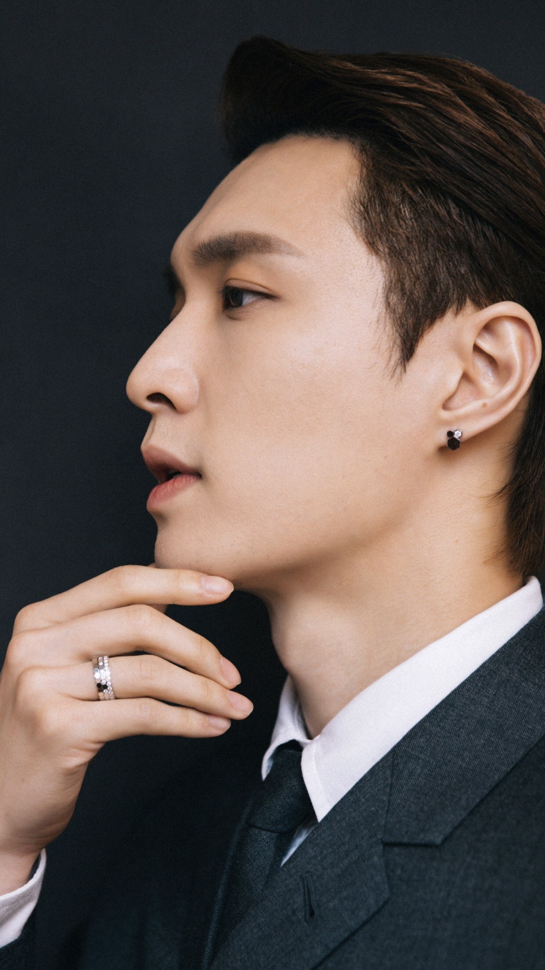 NO:633254,Zhang Yixing and Liu Yifei's same style honeycomb earrings, jewelry-grade development technology, Cardia high-end jewelry19860909张艺兴刘亦菲同款 蜂巢耳钉 珠宝级开发工艺,,卡迪亚高端饰品,Jewelry