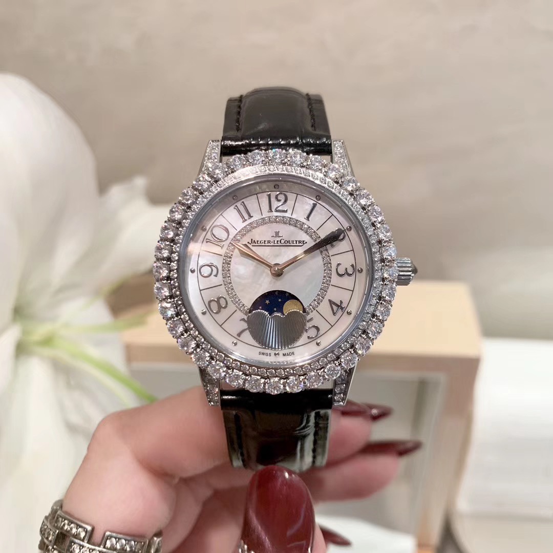 Cartier 积家DAZZLING RENDEZ- VOUS MOON约会系列月相珠宝腕表