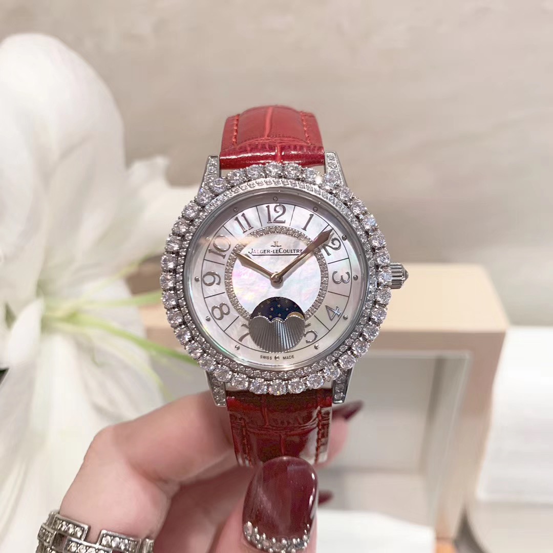 Cartier 积家DAZZLING RENDEZ- VOUS MOON约会系列月相珠宝腕表