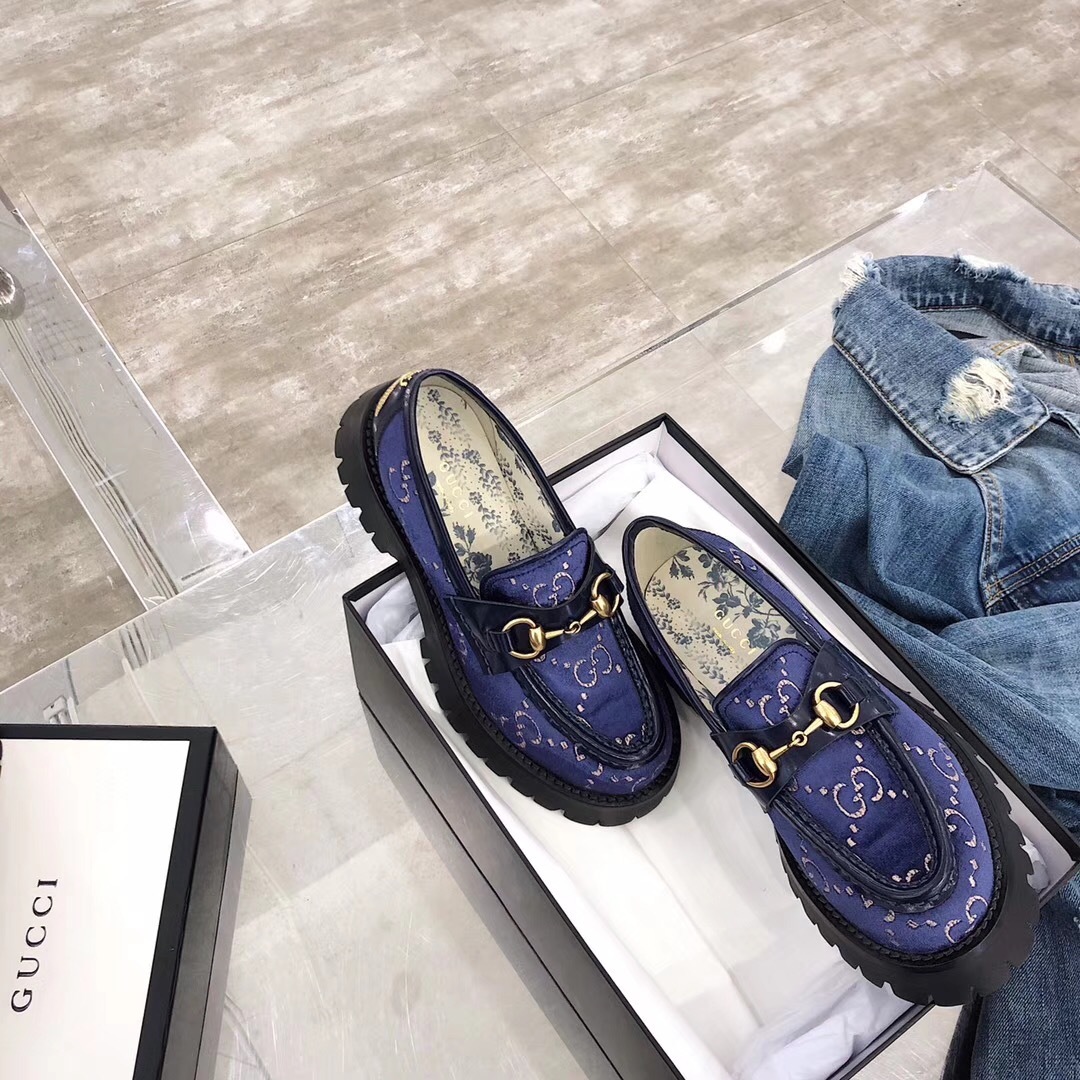 最新GUCCI马衔扣蜜蜂厚底鞋各地专