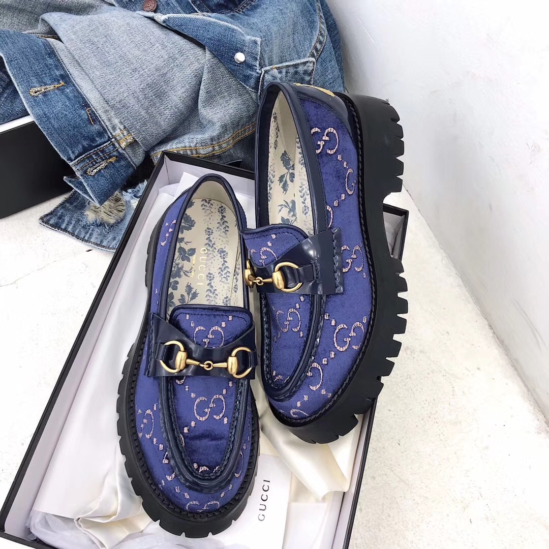 最新GUCCI马衔扣蜜蜂厚底鞋各地专