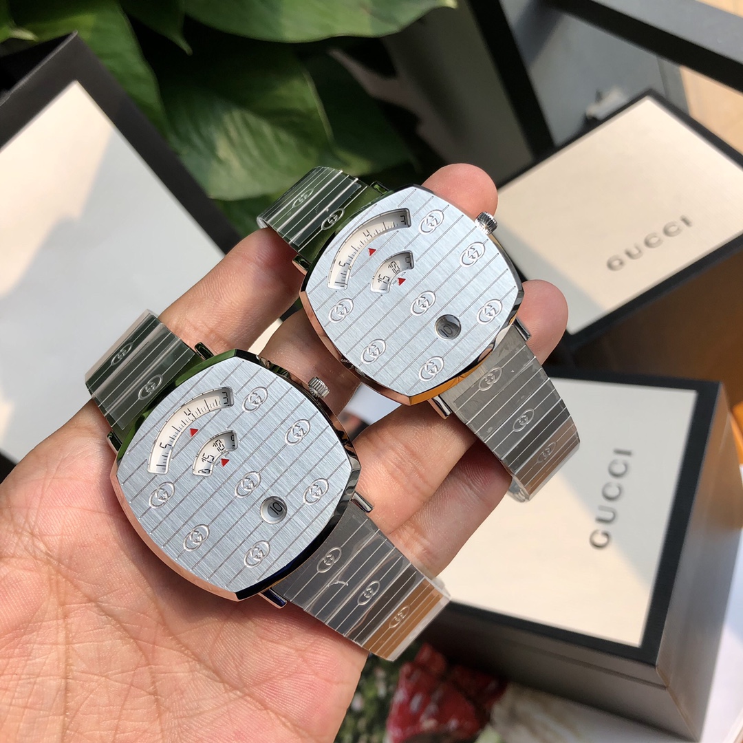 Часы Gucci