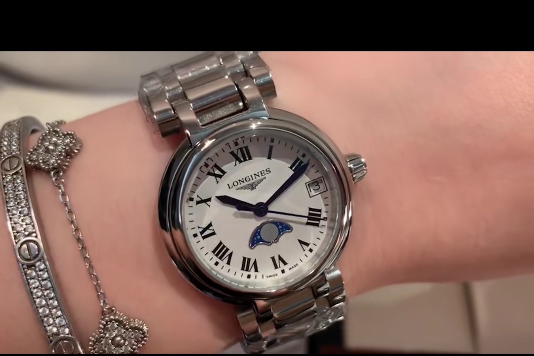 Longines 心月月相系列