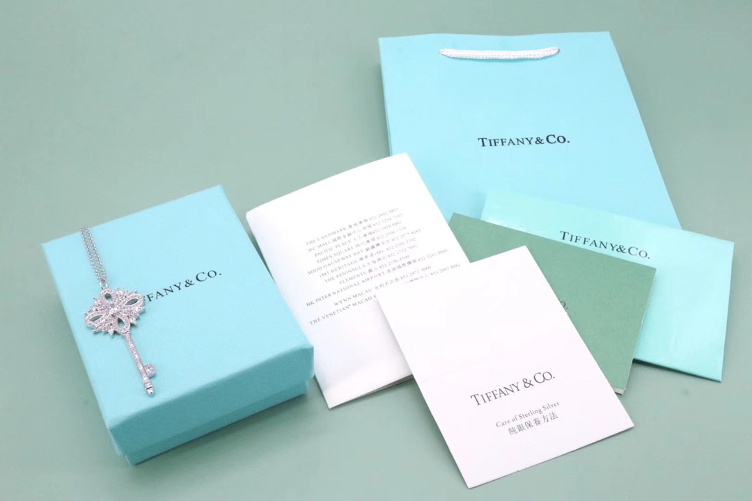 Tiffany & Co. Tiffany&Co. key 大号圣诞钥匙项链