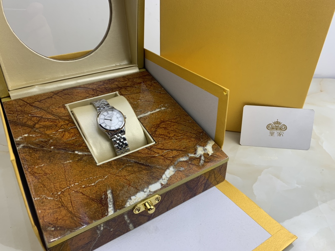 Longines 皇家 浪琴律雅女款腕表