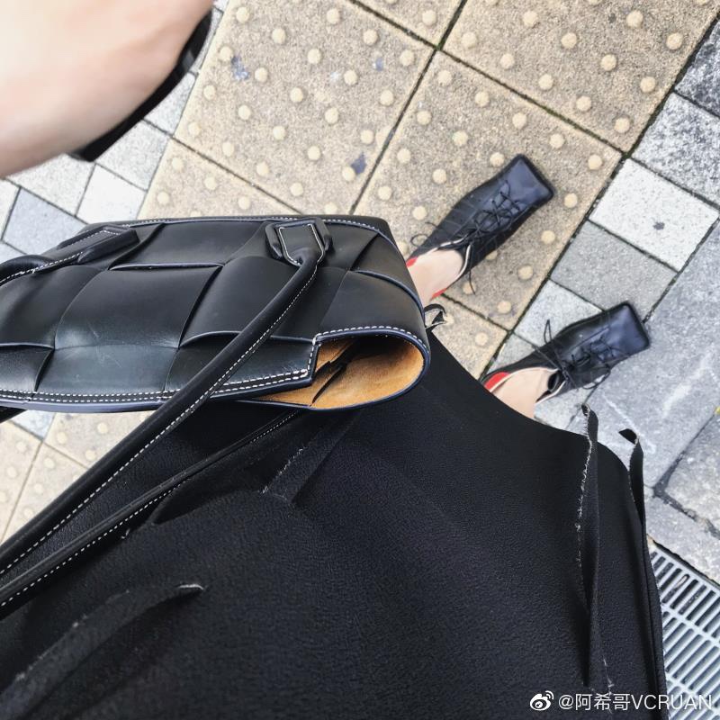 Bottega Veneta The Arco 33 BAG 575943黑色