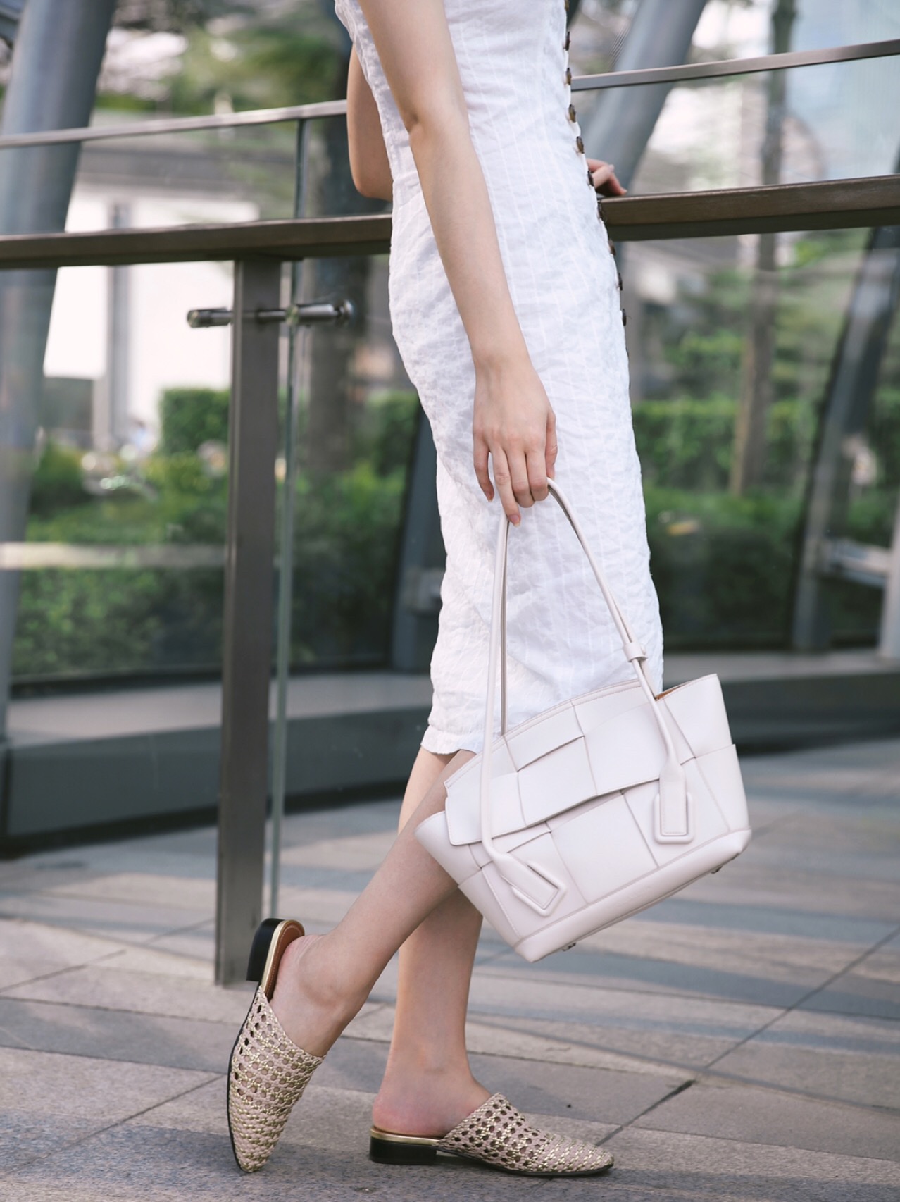 Bottega Veneta The Arco 33 BAG 575943石膏白