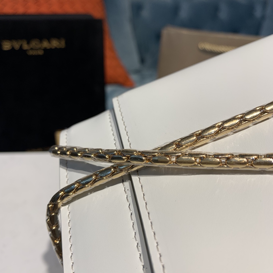 Alexander Wang X BVLGARI 合作限量款双层翻盖斜挎包288740