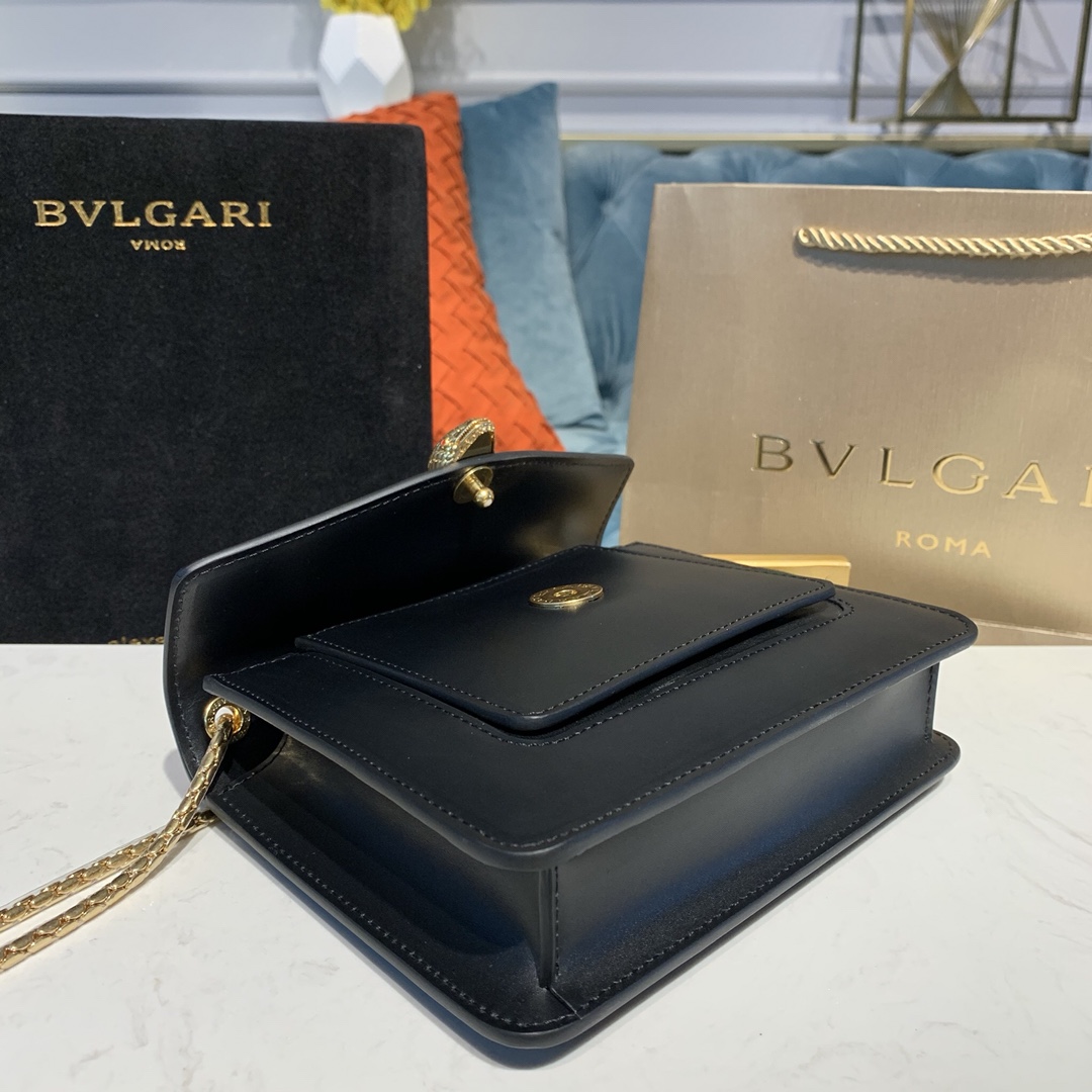 Alexander Wang X BVLGARI 合作限量款双层翻盖斜挎包288740