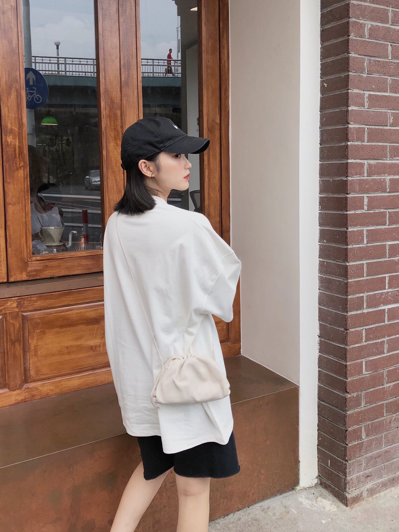 Bottega Veneta ๐๐๐ ๐๐๐๐ ๐๐๐๐พ๐ 22CM ไบๆตๅ
585852็ฝ่ฒ