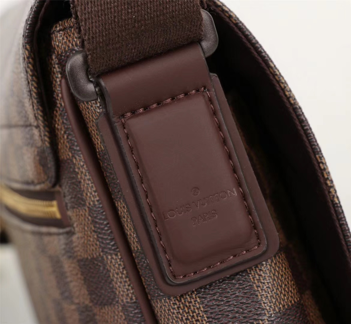 Louis Vuitton Large everyday