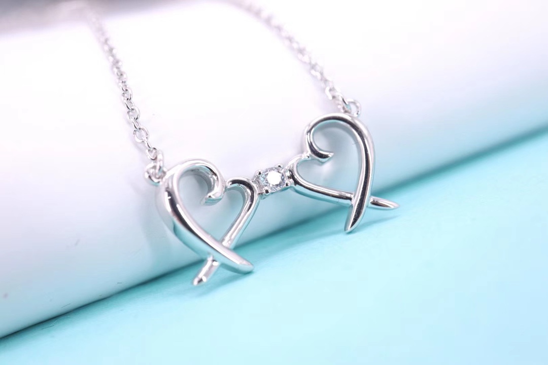 Tiffany & Co. 925纯银、蒂芙尼Tiffany&Co.心心项链