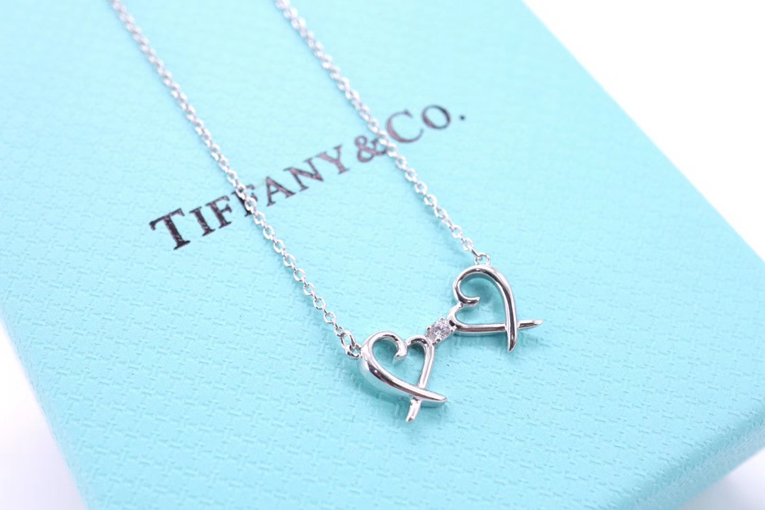 Tiffany & Co. 925纯银、蒂芙尼Tiffany&Co.心心项链
