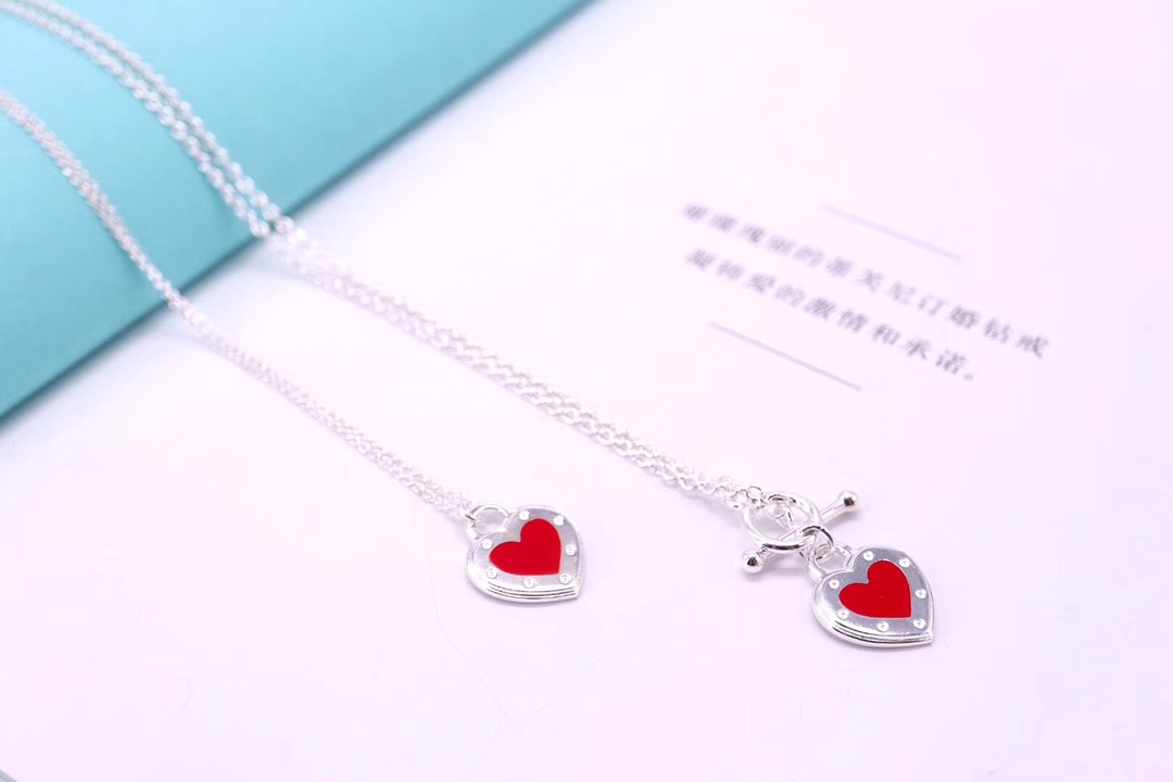 Tiffany & Co. 925纯银、Tiffany&Co.珐琅爱心针扣项链