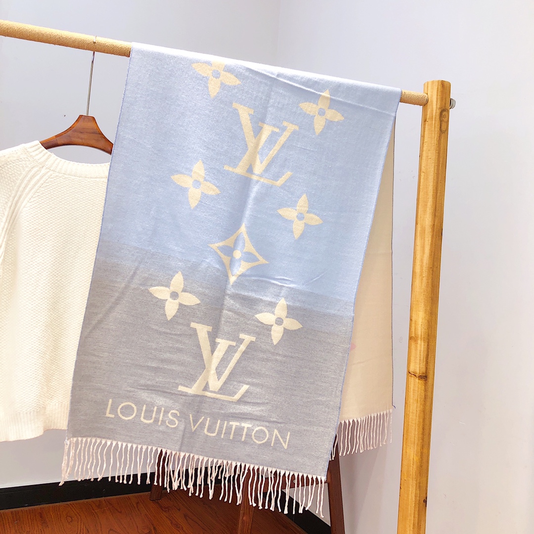 Louis Vuitton Scarf Pink Cashmere