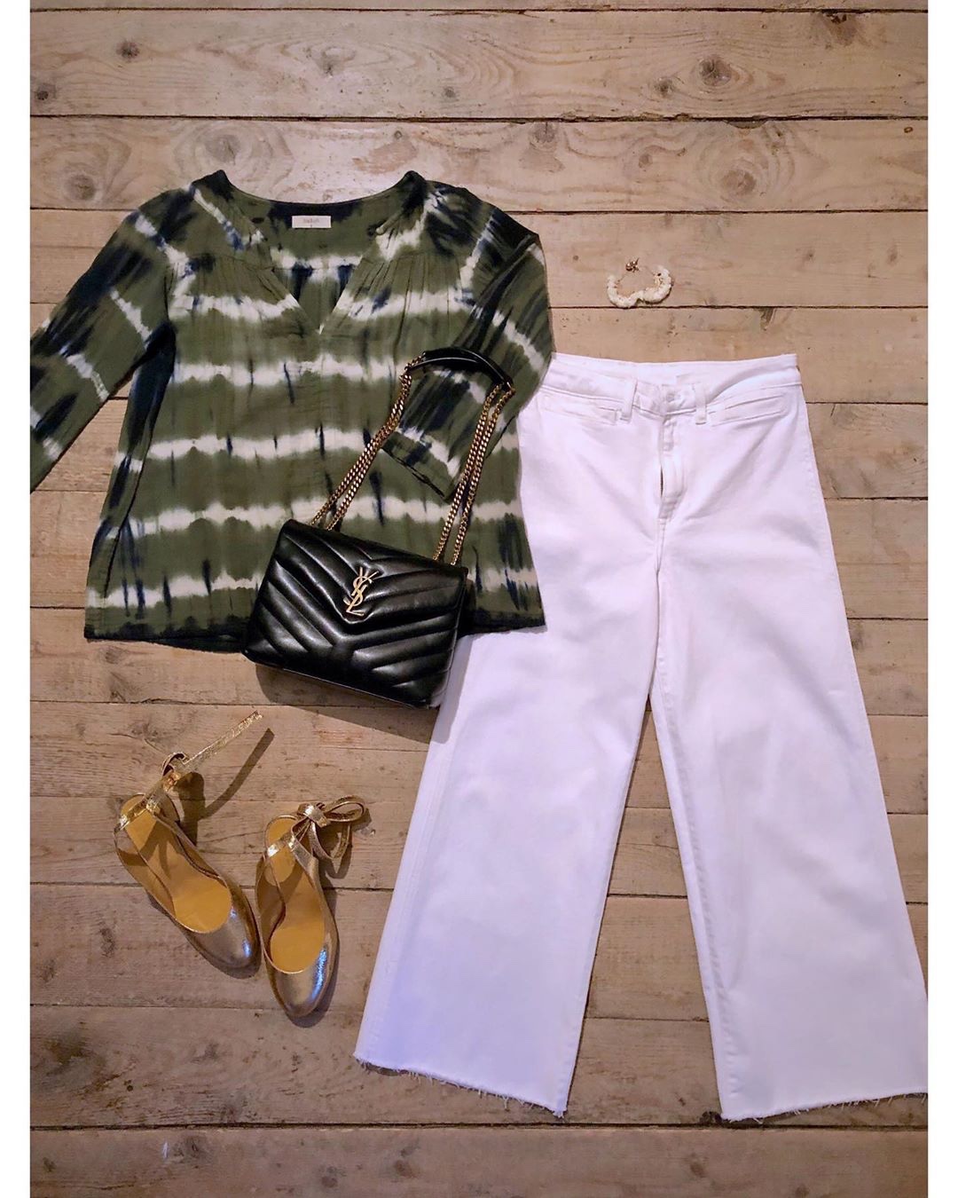 YSL LOULOU 23CM Y型绗缝链条包 494699黑色/金扣